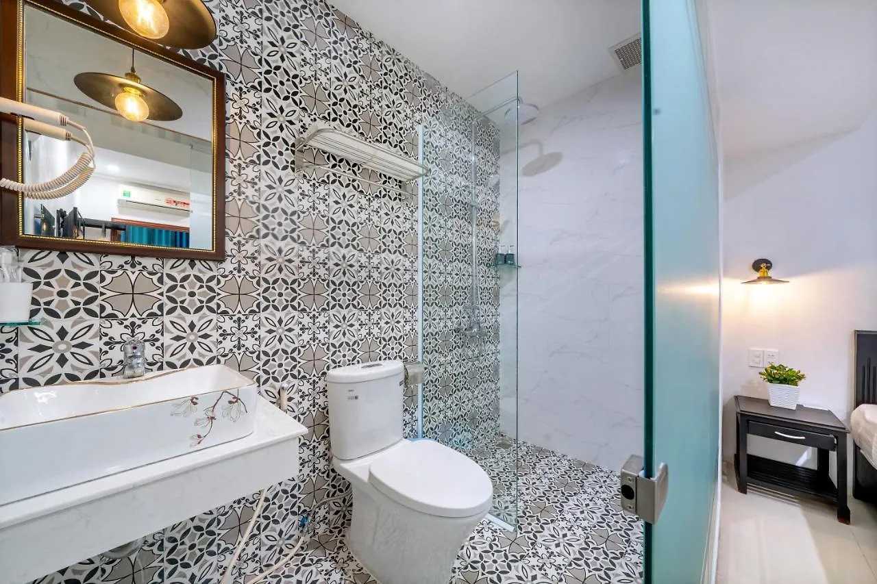 1 Stop Dory Hotel Hoi An